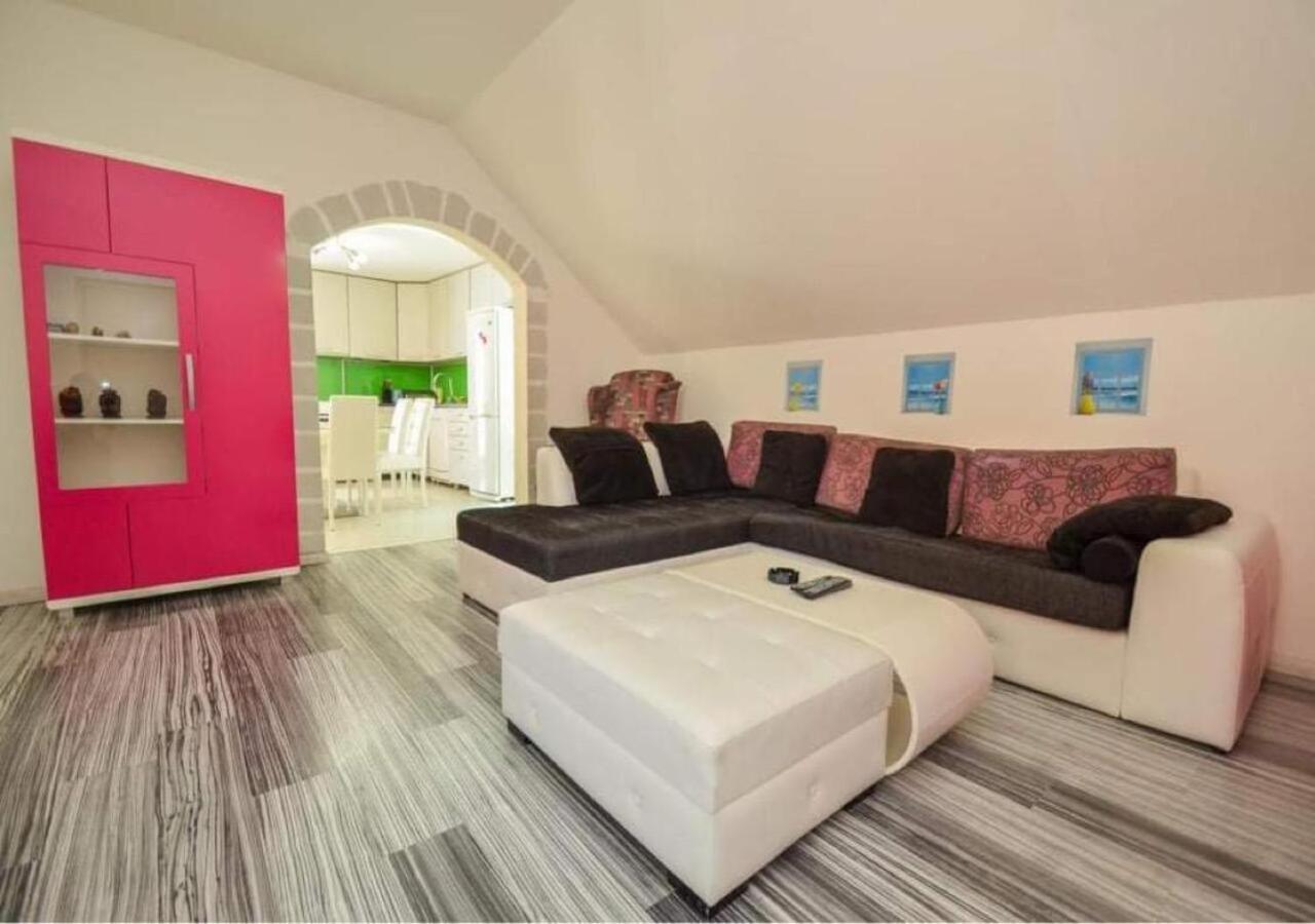 Sunstone Apartments Kotor Buitenkant foto