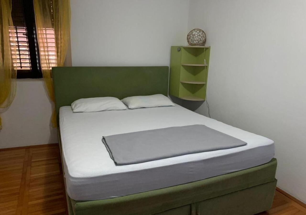 Sunstone Apartments Kotor Buitenkant foto